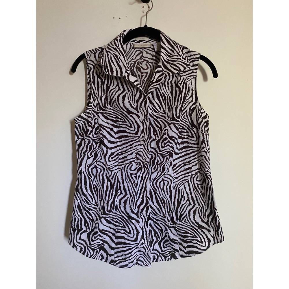 Chico’s Zebra Print Sleeveless Button Up size M